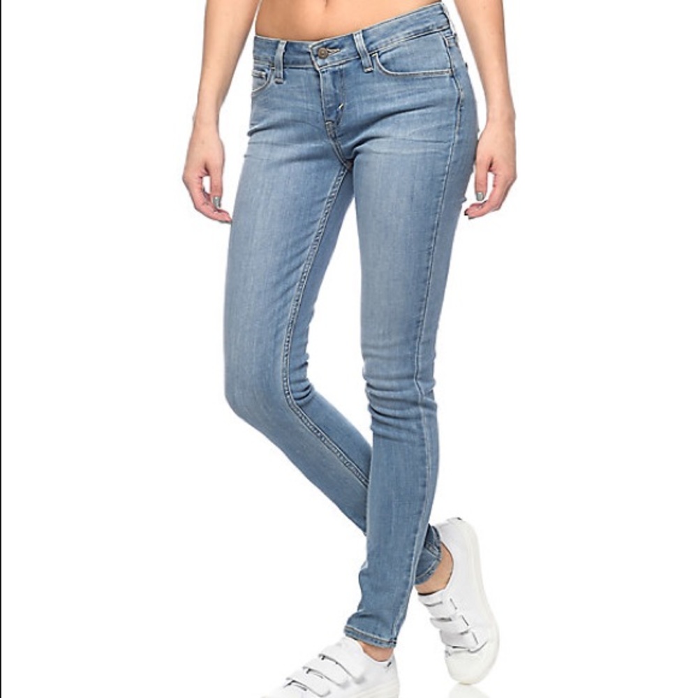 Levi’s Light wash skinny jeans